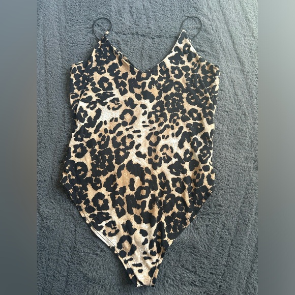 Gaze bodysuit - Picture 2 of 4